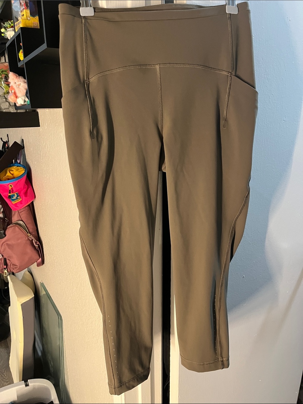 lululemon athletica Olive Green Capri Leggings with Side Pockets